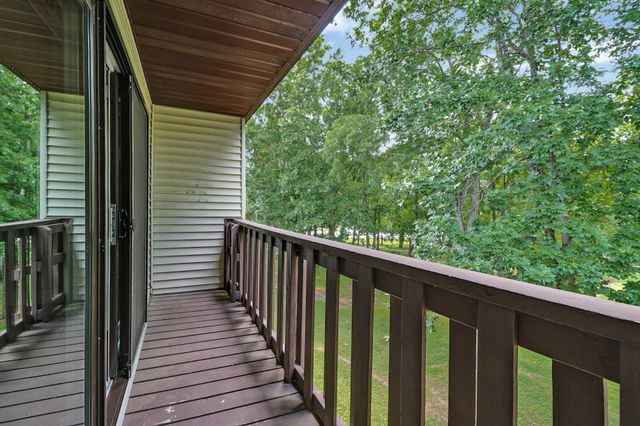 48 Wilshire Heights Dr, Crossville, TN 38558