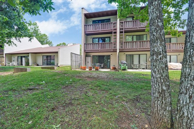 48 Wilshire Heights Dr, Crossville, TN 38558