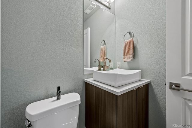 1821 Irving Street 104, Denver, CO 80204