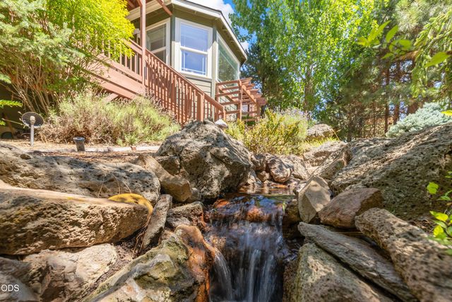 121 NW Outlook Vista Drive, Bend, OR 97703