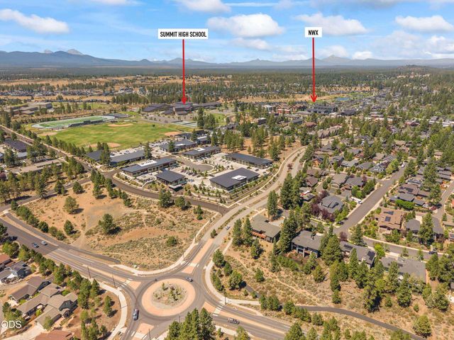 121 NW Outlook Vista Drive, Bend, OR 97703