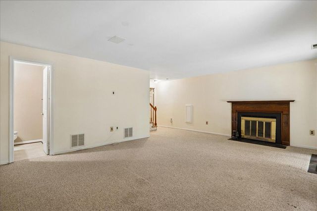 7408 SPRING TREE DR, Springfield, VA 22153