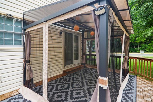 7408 SPRING TREE DR, Springfield, VA 22153