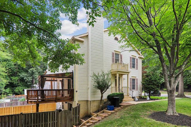 7408 SPRING TREE DR, Springfield, VA 22153