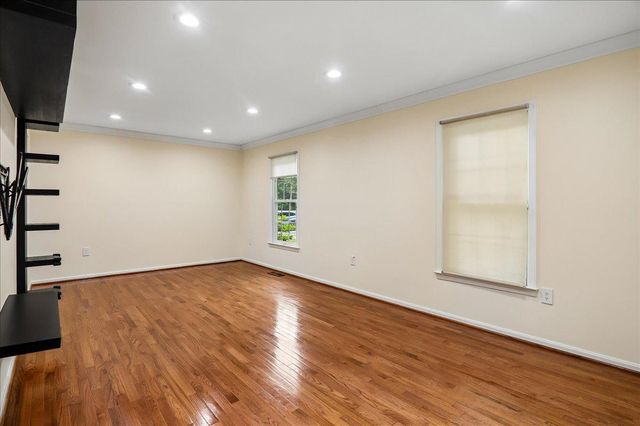 7408 SPRING TREE DR, Springfield, VA 22153