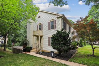 7408 SPRING TREE DR, Springfield, VA 22153