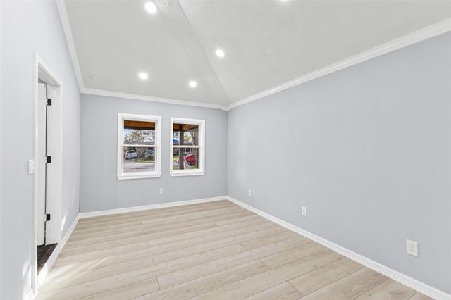 5402 Libbey Lane, Houston, TX 77092