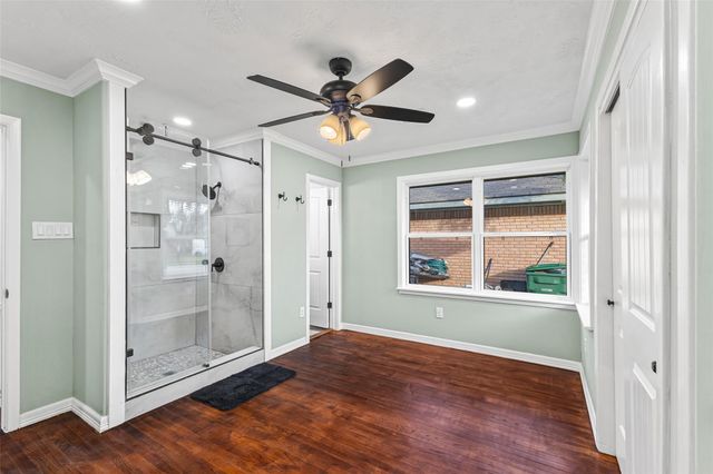 5402 Libbey Lane, Houston, TX 77092