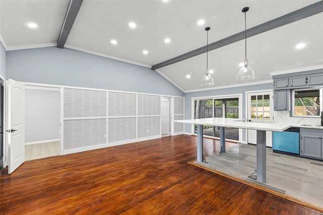 5402 Libbey Lane, Houston, TX 77092