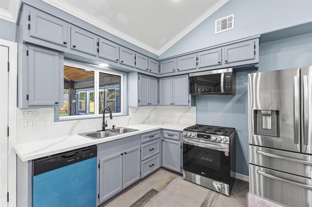 5402 Libbey Lane, Houston, TX 77092