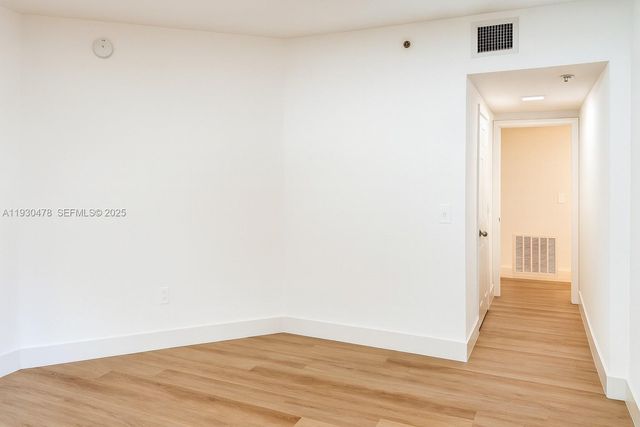 2564 Centergate Dr 208, Miramar, FL 33025