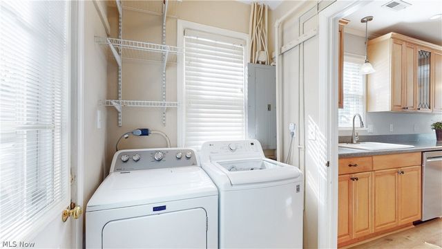 270 North Street, Chagrin Falls, OH 44022