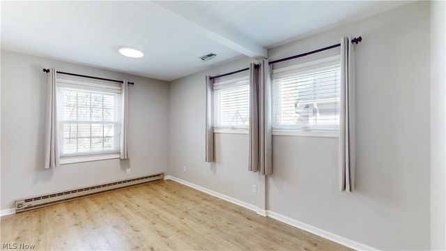 270 North Street, Chagrin Falls, OH 44022