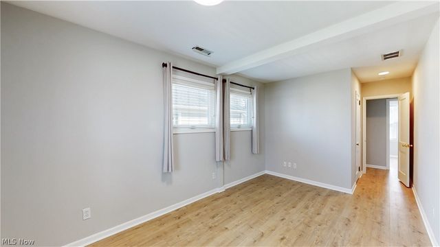 270 North Street, Chagrin Falls, OH 44022