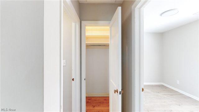 270 North Street, Chagrin Falls, OH 44022