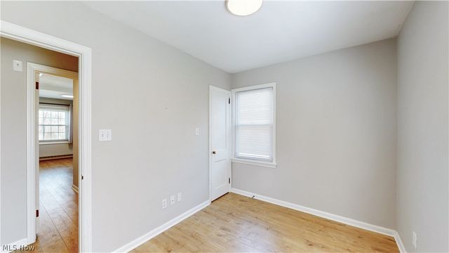 270 North Street, Chagrin Falls, OH 44022