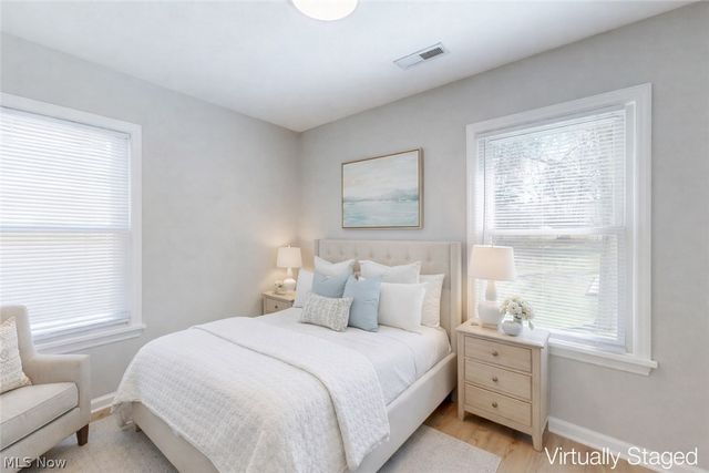 270 North Street, Chagrin Falls, OH 44022