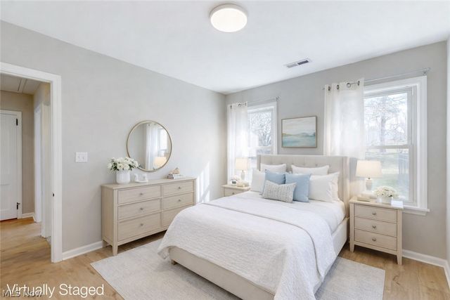 270 North Street, Chagrin Falls, OH 44022