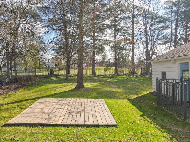 270 North Street, Chagrin Falls, OH 44022