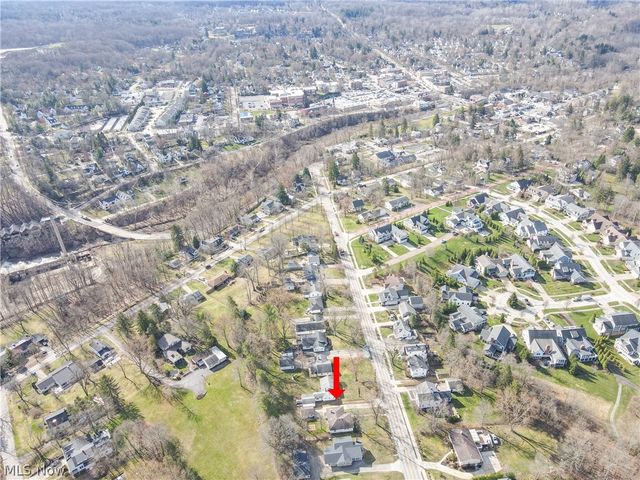 270 North Street, Chagrin Falls, OH 44022