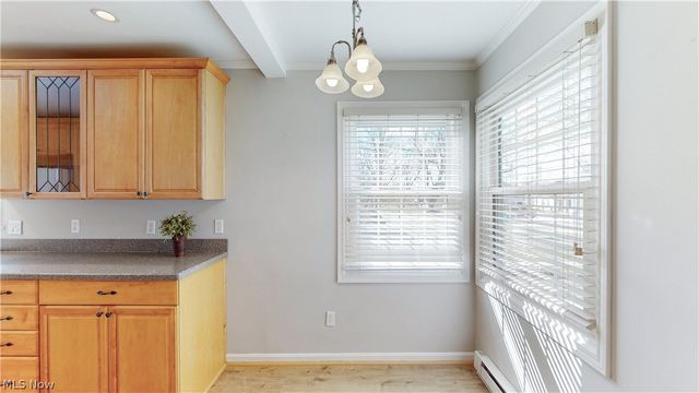 270 North Street, Chagrin Falls, OH 44022