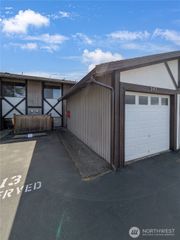 317 SW 112th Street #303, Seattle, WA 98146