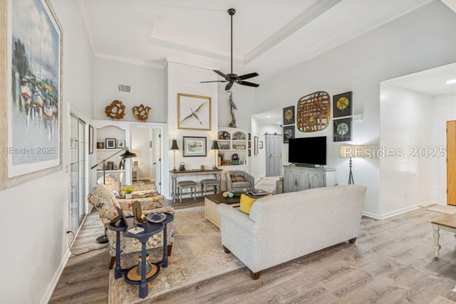 32 Wax Myrtle Ct, Hilton Head Island, SC 29926