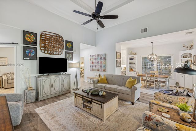 32 Wax Myrtle Ct, Hilton Head Island, SC 29926