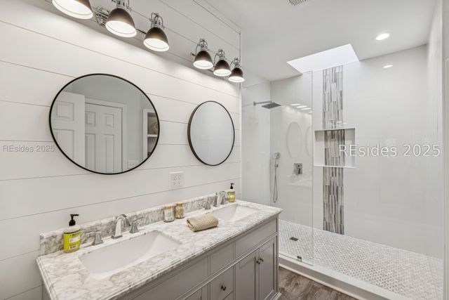 32 Wax Myrtle Ct, Hilton Head Island, SC 29926