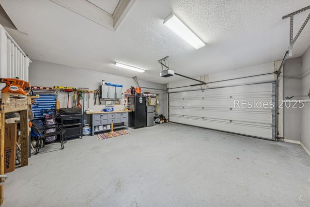 32 Wax Myrtle Ct, Hilton Head Island, SC 29926