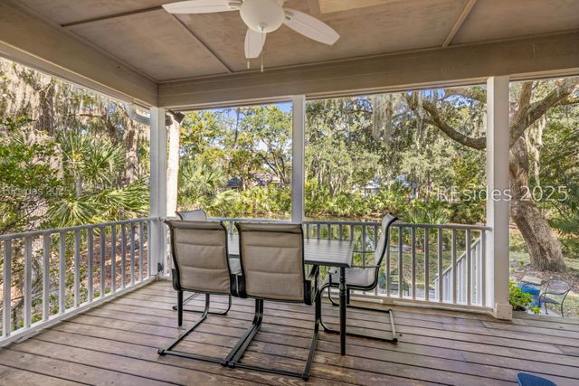 32 Wax Myrtle Ct, Hilton Head Island, SC 29926