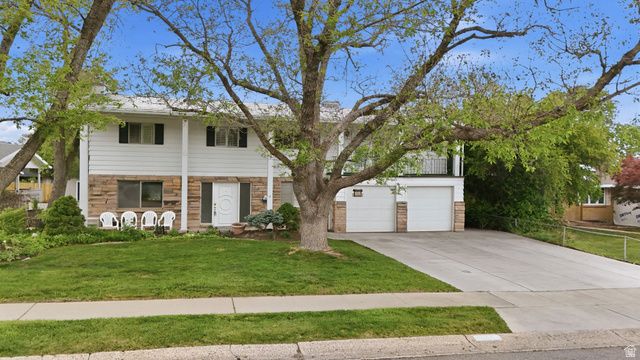 3664 S LAURELCREST DR, Salt Lake City, UT 84109