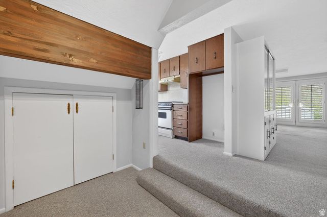 3664 S LAURELCREST DR, Salt Lake City, UT 84109