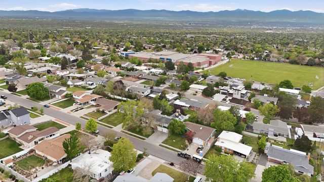 3664 S LAURELCREST DR, Salt Lake City, UT 84109