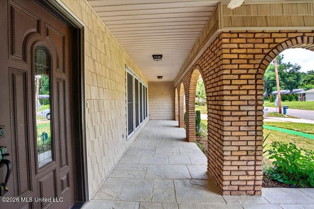 129 Pirate Avenue, Long Beach, MS 39560