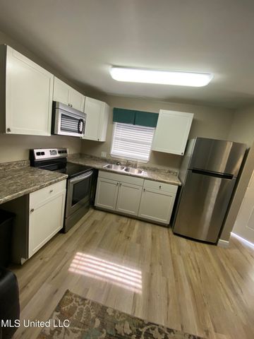 2219 31st Street, Gulfport, MS 39501