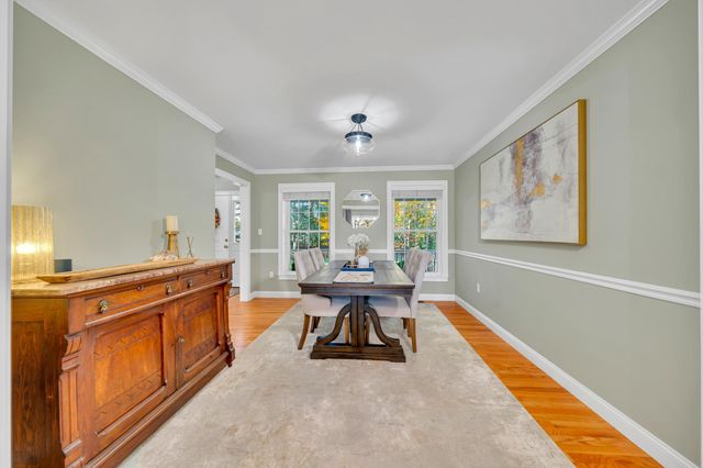 8 Stonewall Way, Newmarket, NH 03857