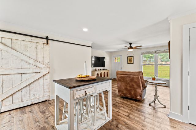 1046 Eastside Rd, Ashland City, TN 37015
