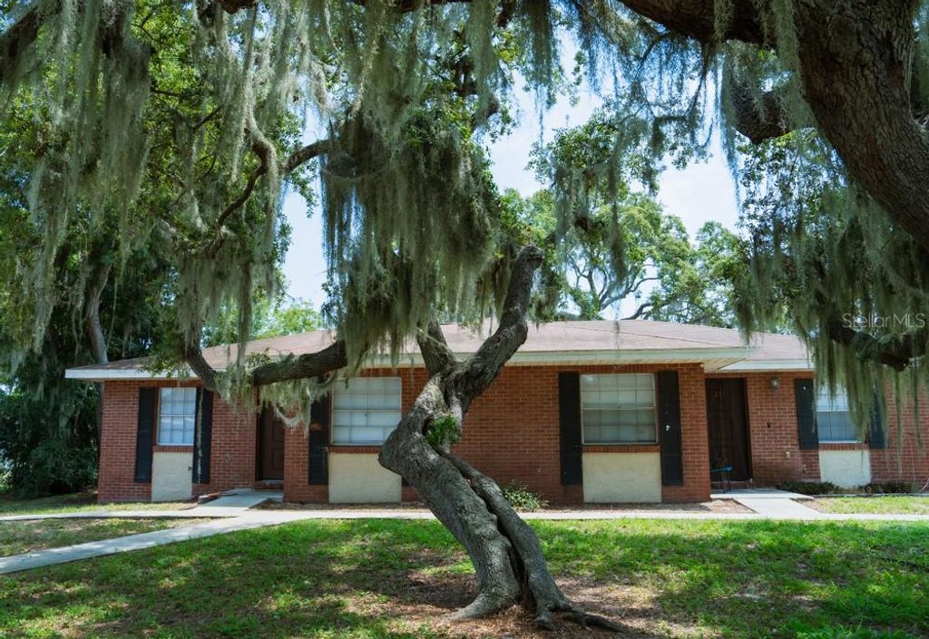 225 CENTURY BOULEVARD A, Auburndale, FL 33823