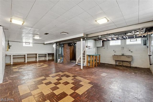 12214 Woodward Boulevard, Garfield Heights, OH 44125