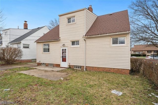 12214 Woodward Boulevard, Garfield Heights, OH 44125