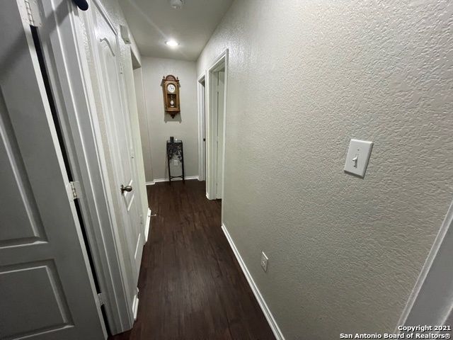 10210 Dixon Wood, San Antonio, TX 78245