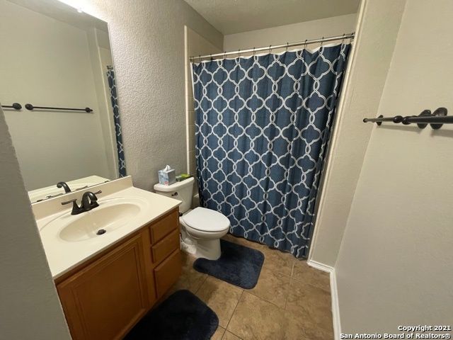 10210 Dixon Wood, San Antonio, TX 78245
