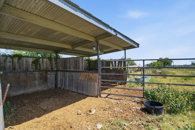 3624 County Road 398, Stephenville, TX 76401