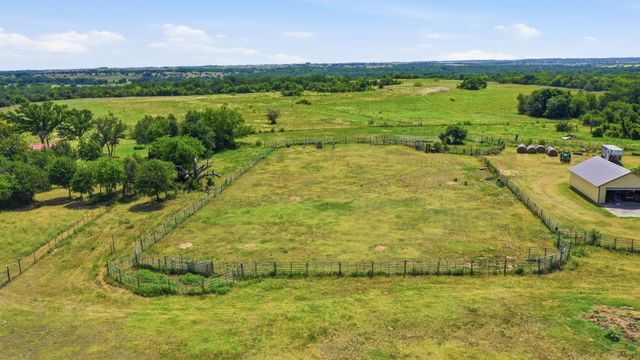 3624 County Road 398, Stephenville, TX 76401