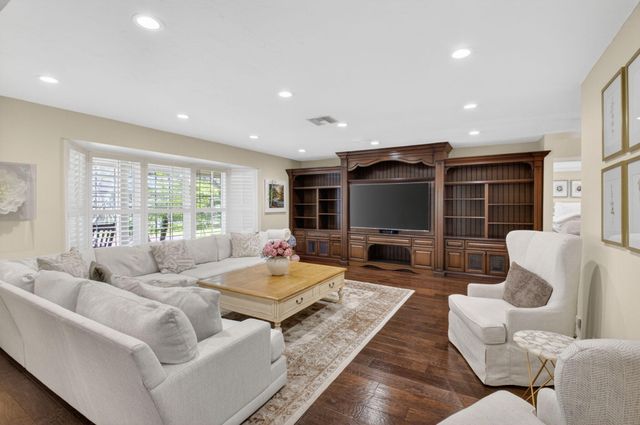 7332 Estrella Court, Boca Raton, FL 33433
