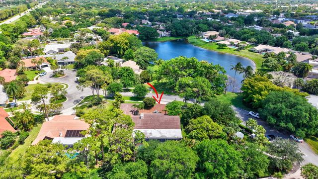 7332 Estrella Court, Boca Raton, FL 33433