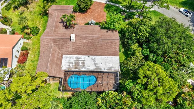 7332 Estrella Court, Boca Raton, FL 33433