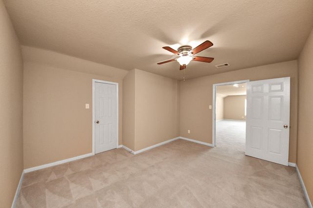 30041 Willow Walk Lane, Brookshire, TX 77423