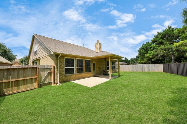 30041 Willow Walk Lane, Brookshire, TX 77423